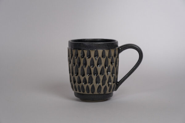 Teeetasse mit Tropfen