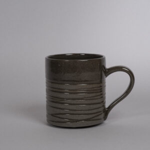 Teetasse grau gestreift