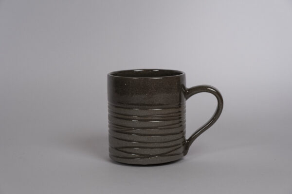 Teetasse grau gestreift