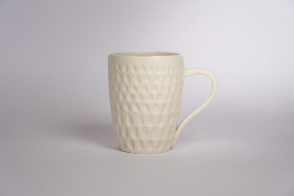 Teetasse mit ovalem Relief-Muster